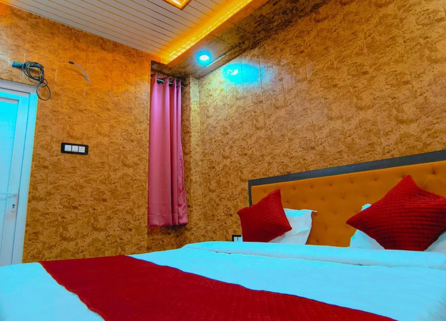 Hotel R K Villa- 500 Mtr From Kashi Vishvanath Temple Bénarès