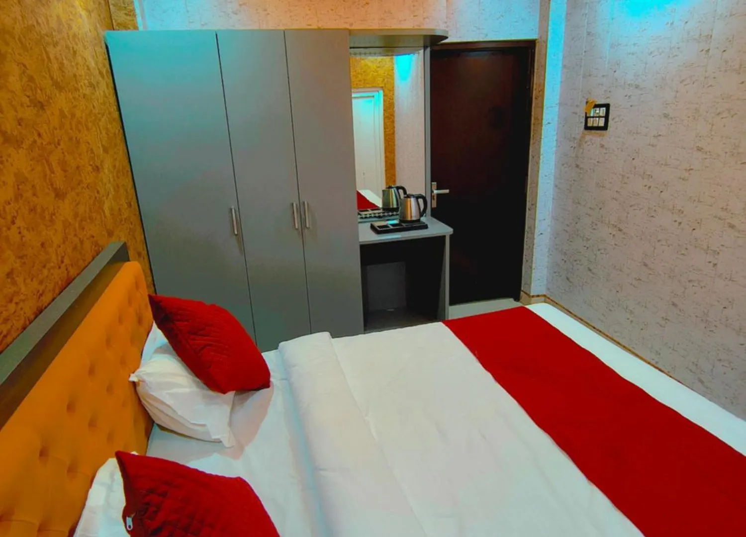 Hotel R K Villa- 500 Mtr From Kashi Vishvanath Temple Bénarès 0*,
